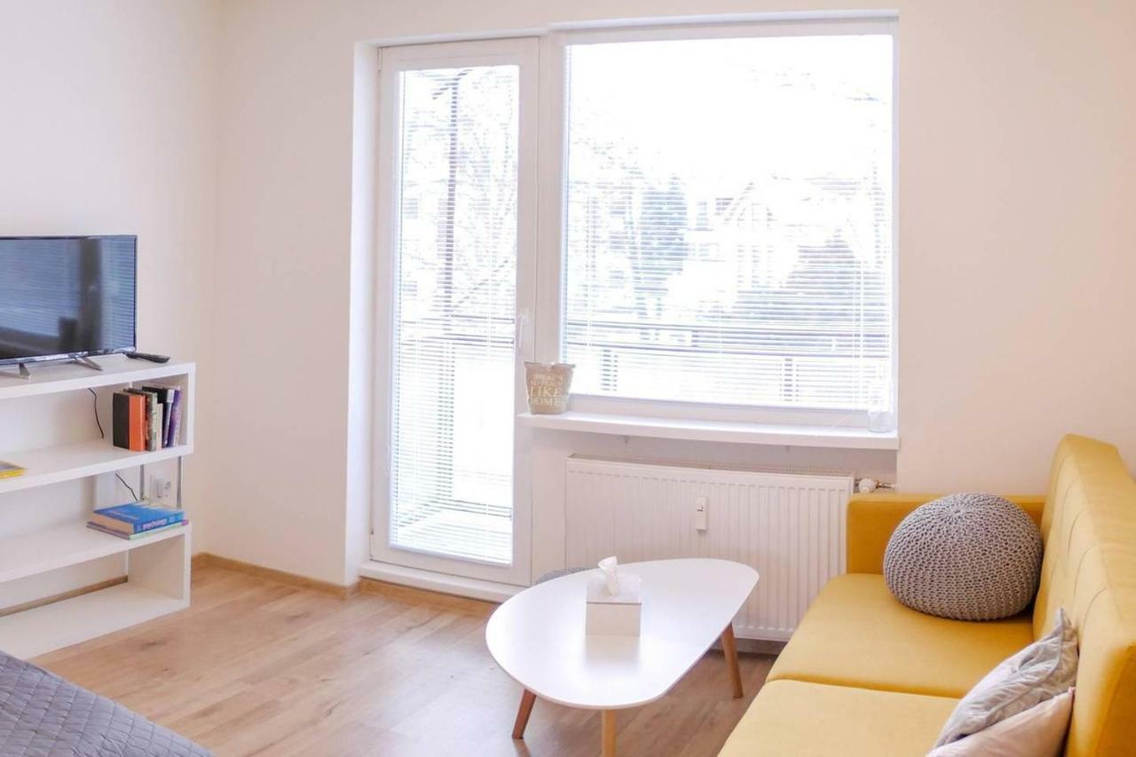 2 Bedroom Flat In The Heart Of Liptovsky Mikulas Bagian luar foto